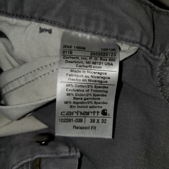 Mens Carhartt relaxed fit 36x32.   Olive green.  Flaws but in good condition. - Picture 5 of 6